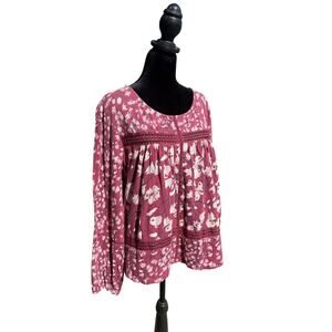 Lucky brand long sleeve, scoop neck, berry floral top, women's size L